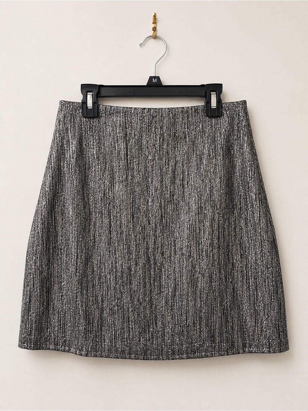 H&M Metallic Silver Mini Skirt – Shimmer Textured A-Line – Size 8 - Picture 2 of 4
